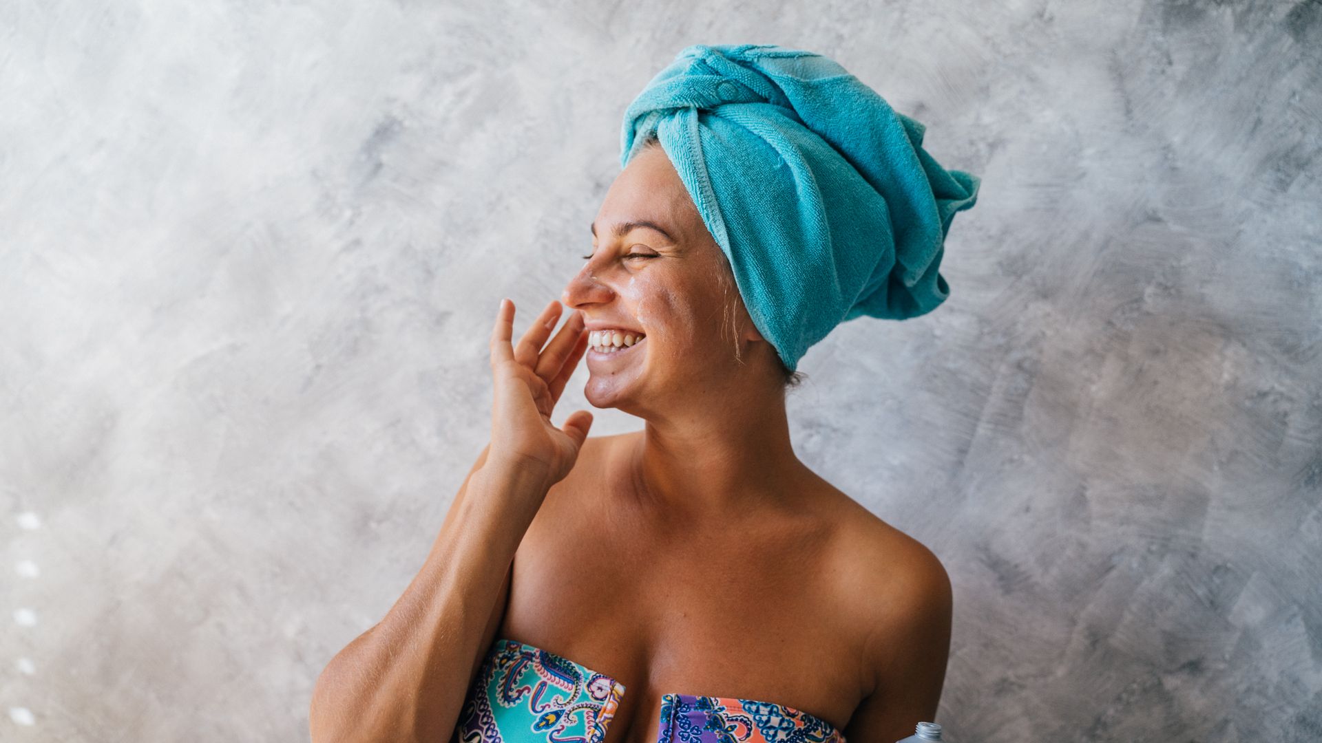 Crème anti-âge bio : la bakuchiol ou le rétinol, comment choisir ?