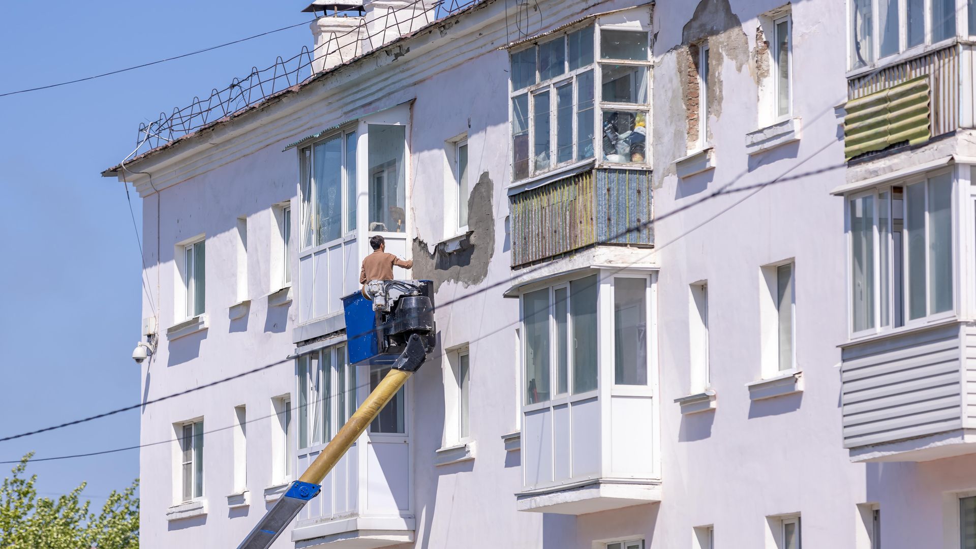 Prix au m² de l’enduit de façade : le budget d’une rénovation écologique