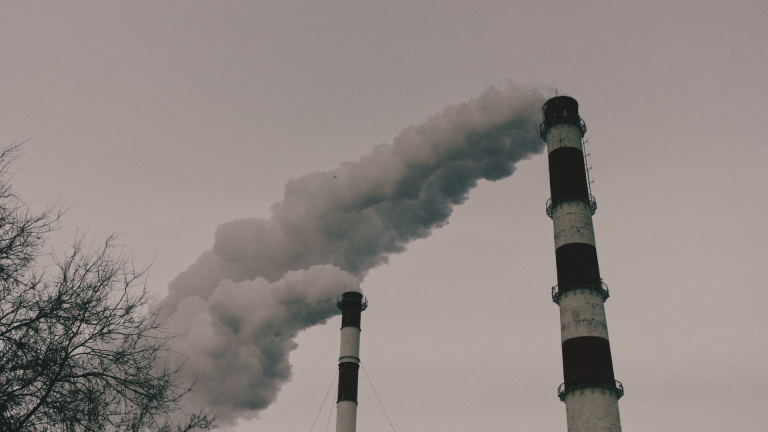 Gaz à effet de serre : définition, rôle naturel et dérives humaines